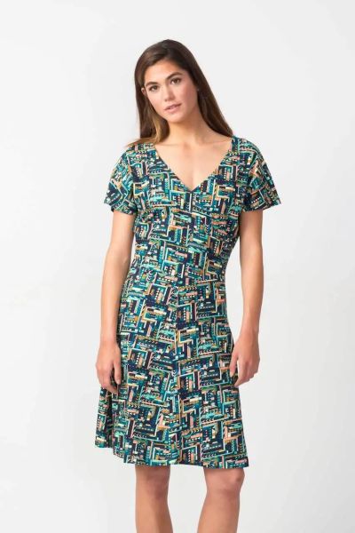 SKFK Beschwingtes Buntes Kleid