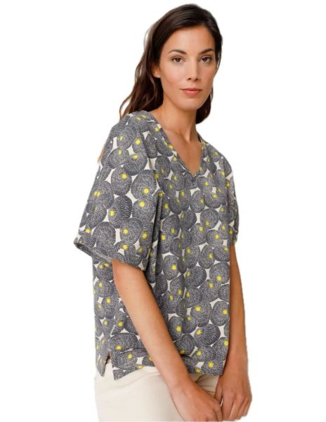 SKFK Locker geschnittenes T-Shirt Irtaxe All-Over Muster